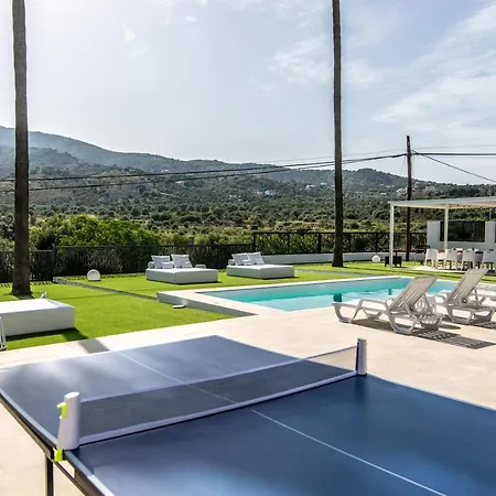 Palm Tree Villa - 5Bdr Paradise Pool / Chill Out Beds Torremolinos Extérieur photo