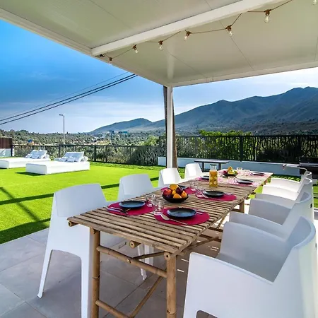 Palm Tree Villa - 5Bdr Paradise Pool / Chill Out Beds Torremolinos Extérieur photo